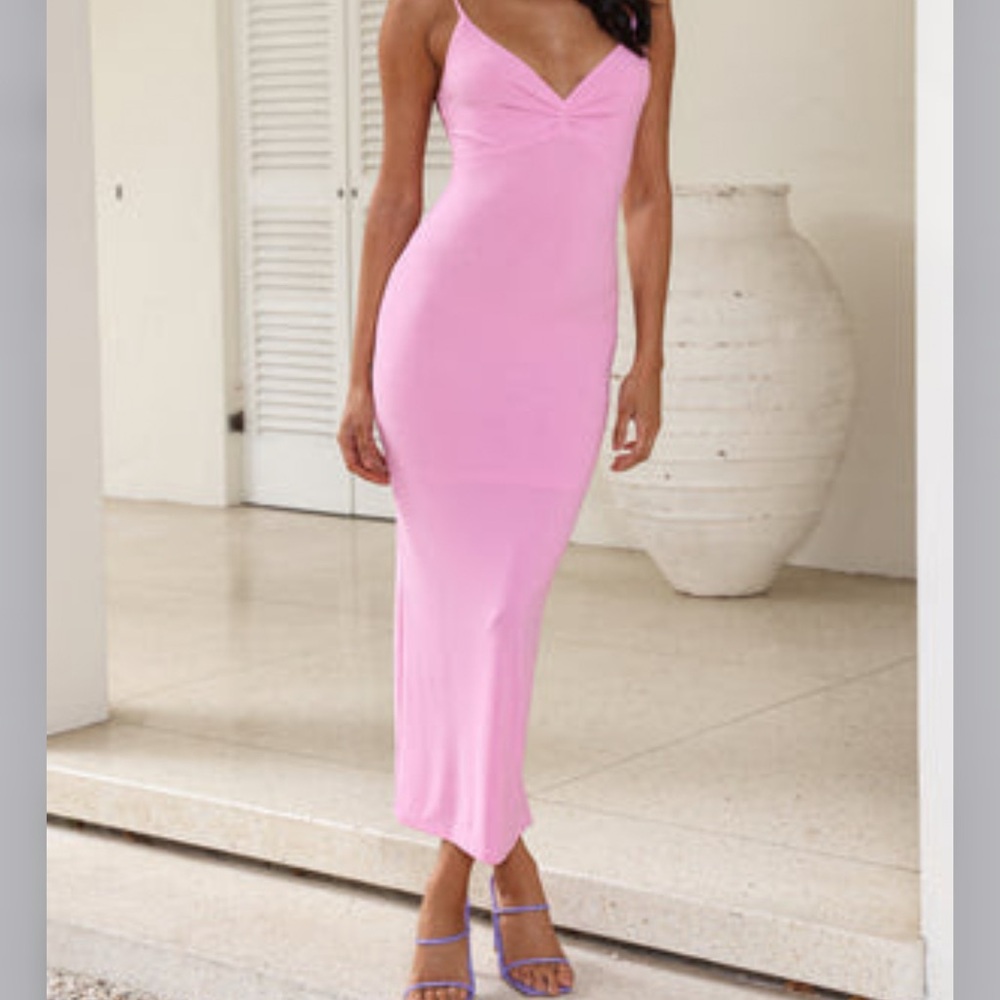 Elegant Pink Spaghetti Strap Dress